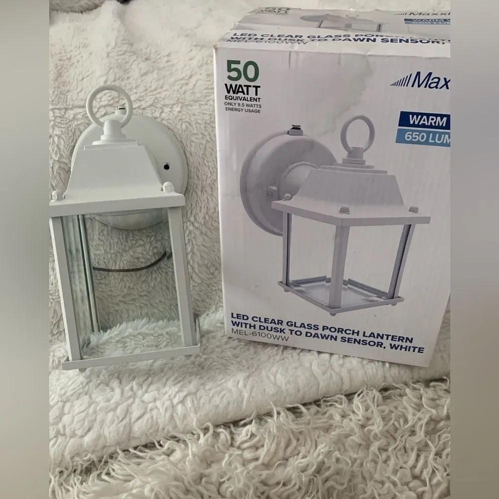 White LED Porch Lantern Dusk Dawn Sensor New Open Box   1 Light Porch Lights